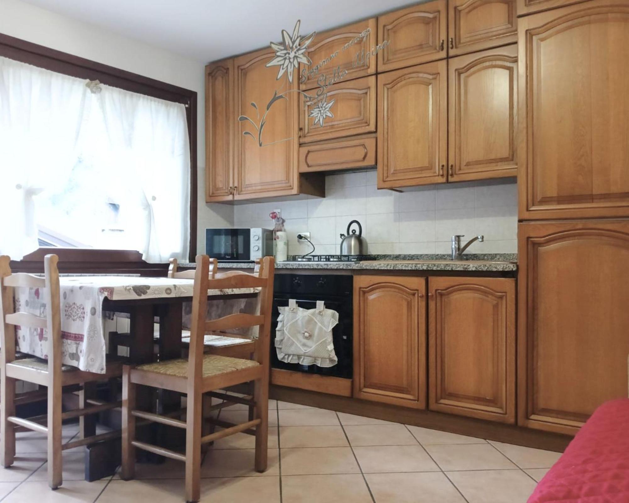 Soggiorno Vacanze Stella Alpina Temu Bilik gambar