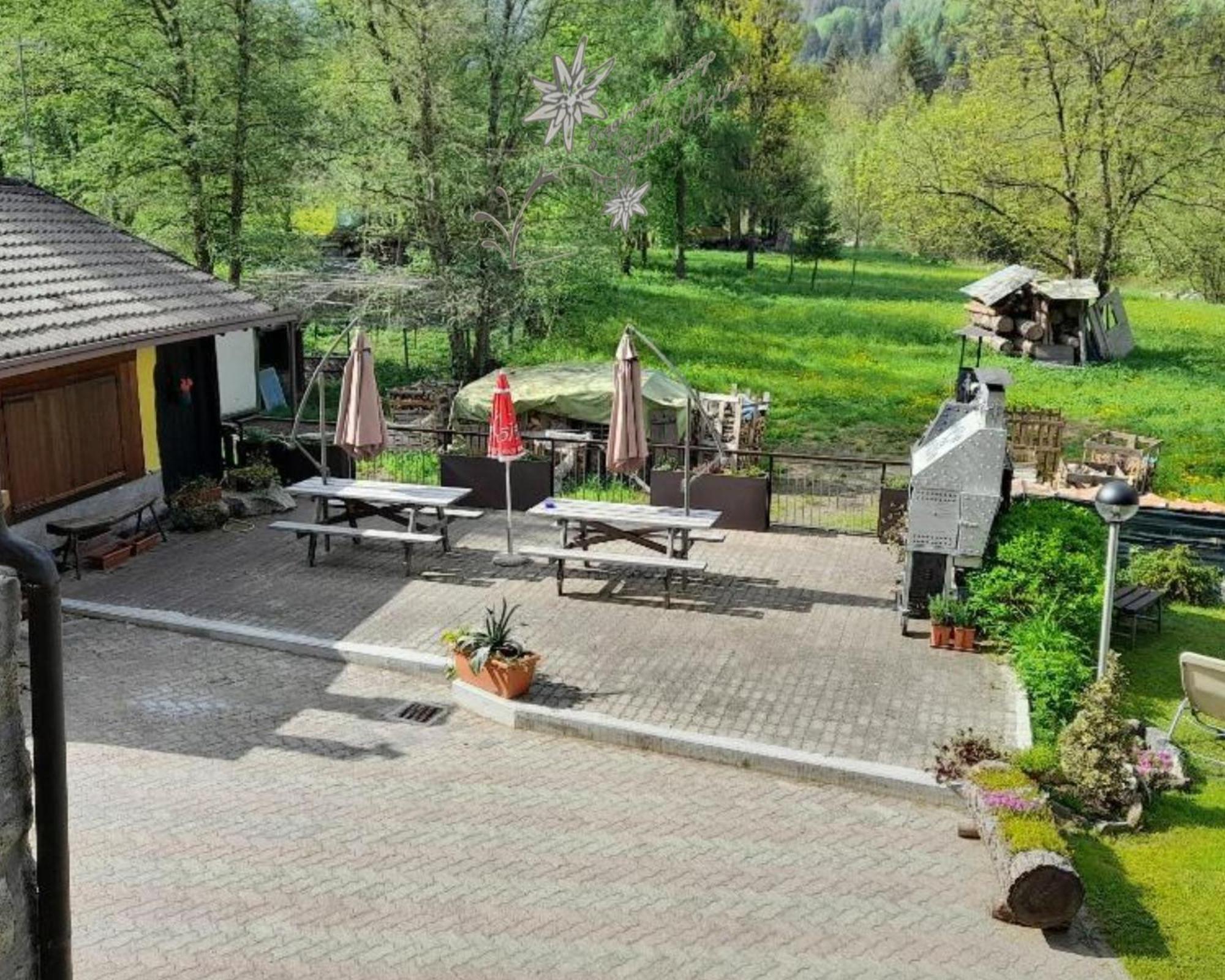 Soggiorno Vacanze Stella Alpina Temu Luaran gambar