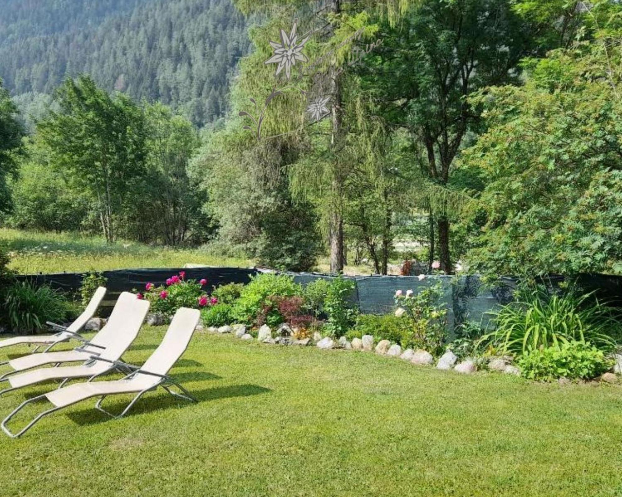 Soggiorno Vacanze Stella Alpina Temu Luaran gambar